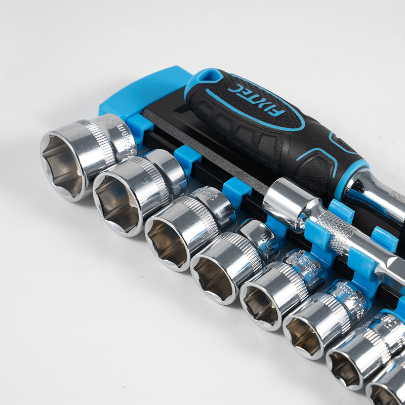 12PCS Ratchet Handle with Sockets Set