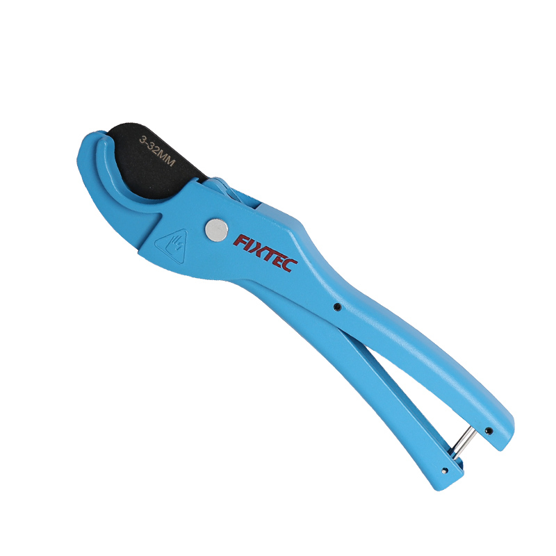 PVC Pipe Cutter
