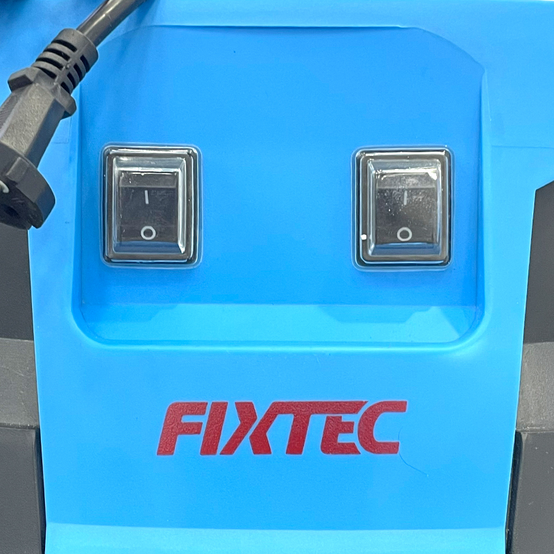 2000W Wet and Dry Vacuum Cleaner